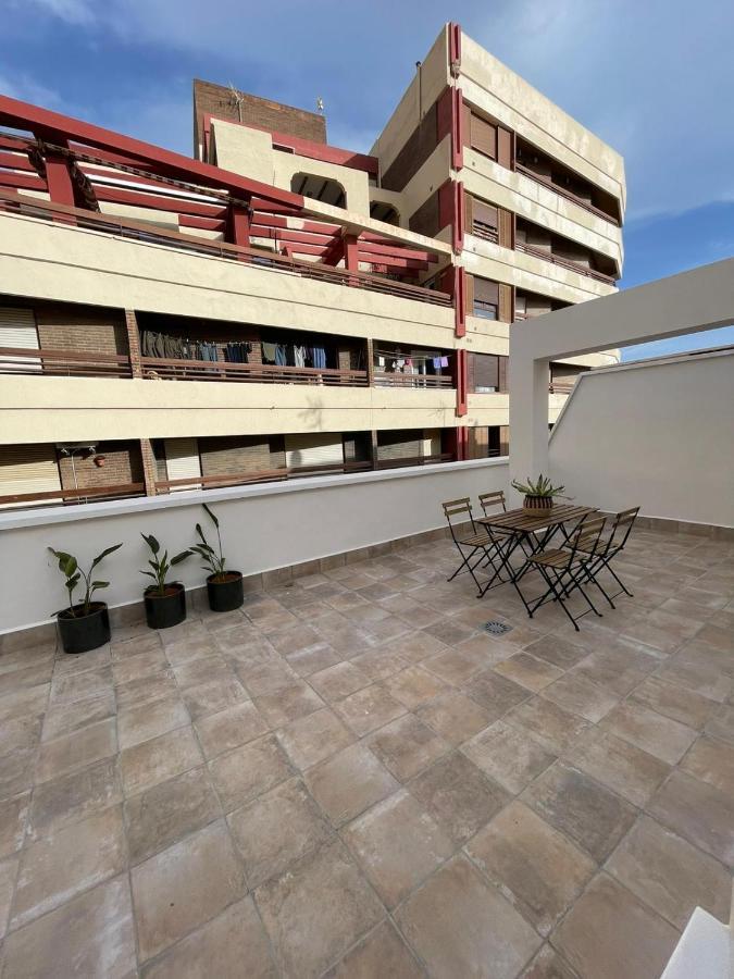 Apartamentos La Hormiga Deluxe Adra Exterior foto