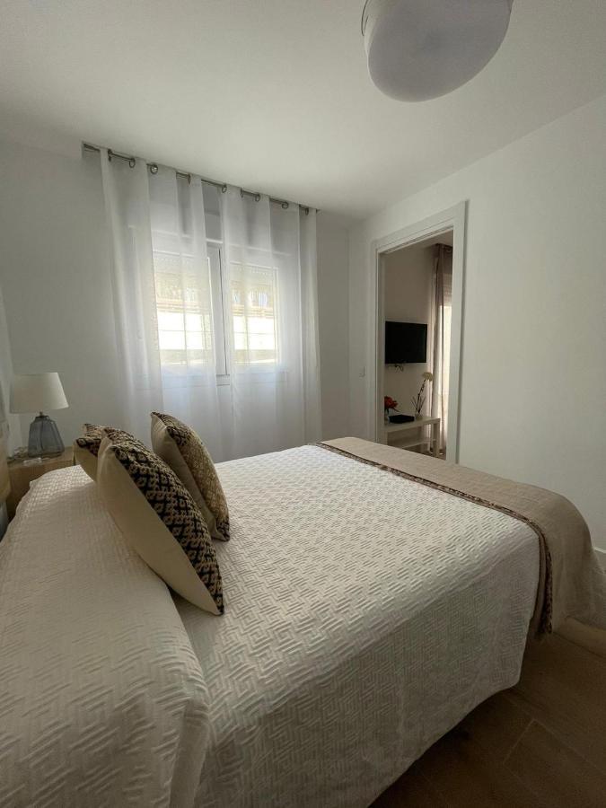 Apartamentos La Hormiga Deluxe Adra Exterior foto